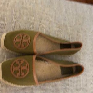 Tory Burch size 11